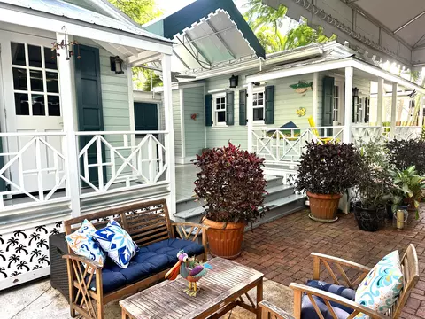 Exterior - 919-921 Thomas St, Key West, FL 33040 photo 18 of 35