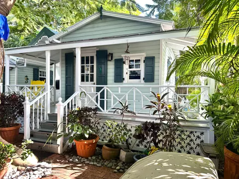 Exterior - 919-921 Thomas St, Key West, FL 33040 photo 24 of 35