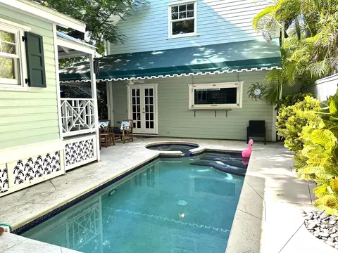 Exterior - 919-921 Thomas St, Key West, FL 33040 photo 7 of 35