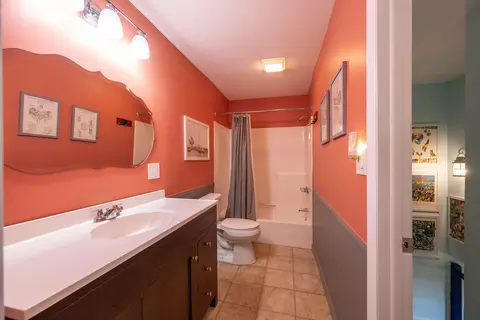 Bath - 3200 Eagle Ave, Key West, FL 33040 photo 3 of 3