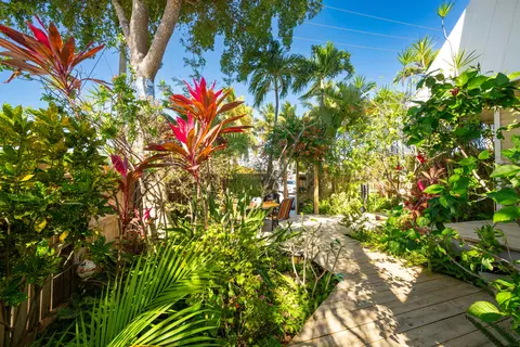 Exterior - 3200 Eagle Ave, Key West, FL 33040 photo 2 of 8