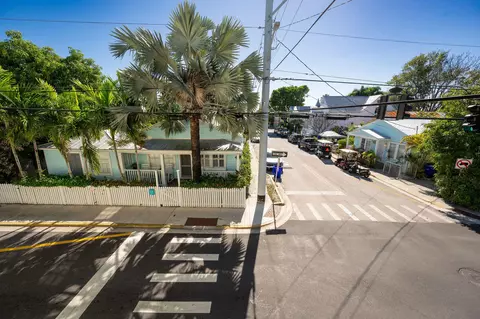 View/Area - 927 Thomas St # 2, Key West, FL 33040 photo 1 of 1