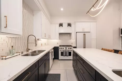 Kitchen - 927 Thomas St # 2, Key West, FL 33040 photo 3 of 6