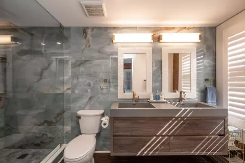 Bath - 927 Thomas St # 2, Key West, FL 33040 photo 2 of 5