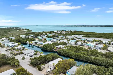 View/Area - 175 E Cahill Ct, Big Pine Key, FL 33043 photo 14 of 17