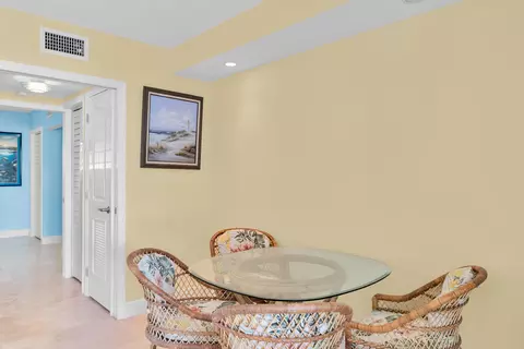 Dining - 112 Tequesta St, Tavernier, FL 33070 photo 2 of 2