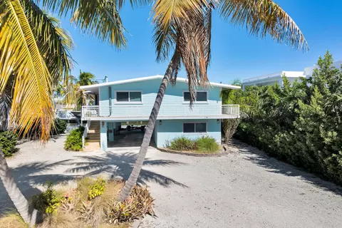 Exterior - 112 Tequesta St, Tavernier, FL 33070 photo 4 of 8