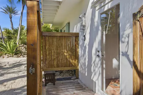 Other - 17249 E Bonefish Ln, Sugarloaf Key, FL 33042 photo 6 of 11