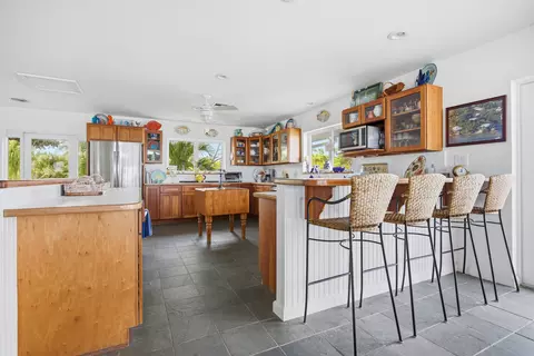 Kitchen - 17249 E Bonefish Ln, Sugarloaf Key, FL 33042 photo 4 of 4