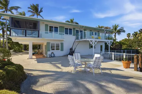 Exterior - 17249 E Bonefish Ln, Sugarloaf Key, FL 33042 photo 17 of 36
