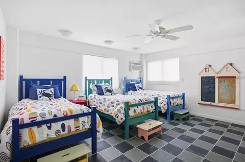 Bedroom - 17249 E Bonefish Ln, Sugarloaf Key, FL 33042 photo 11 of 13