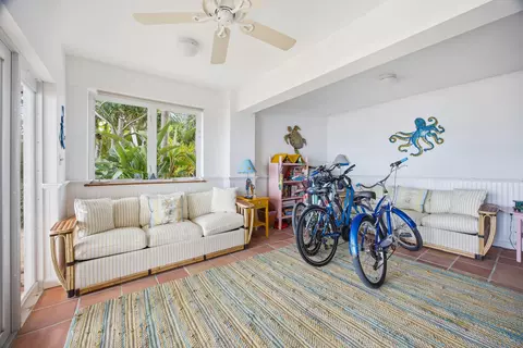 Living - 17249 E Bonefish Ln, Sugarloaf Key, FL 33042 photo 7 of 7
