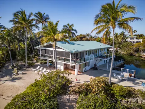 Exterior - 17249 E Bonefish Ln, Sugarloaf Key, FL 33042 photo 33 of 36