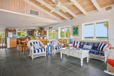 Living - 17249 E Bonefish Ln, Sugarloaf Key, FL 33042 photo 3 of 7