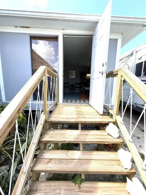 27960 Porgie, Little Torch Key, FL 33042
