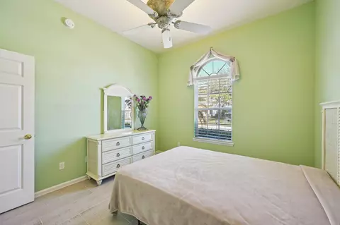 Bedroom - 709 Blackmoor Gate Ln, Other, FL 32619 photo 3 of 6