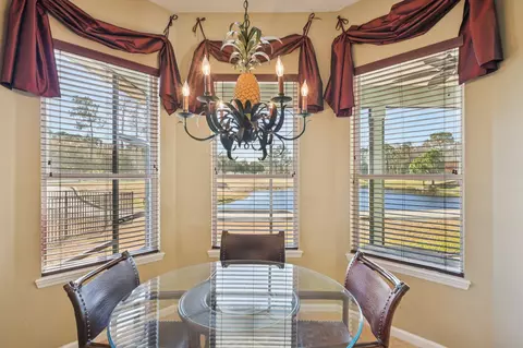 Dining - 709 Blackmoor Gate Ln, Other, FL 32619 photo 3 of 4