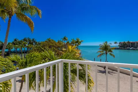 View/Area - 2000 Coco Plum Dr #201, Marathon, FL 33050 photo 3 of 13