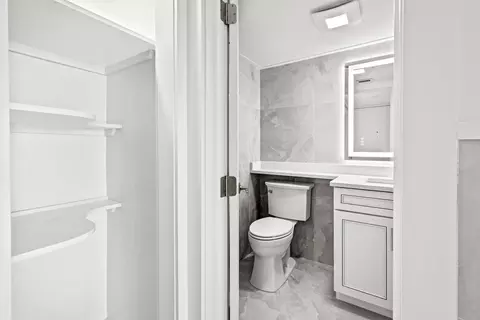 Bath - 2000 Coco Plum Dr #201, Marathon, FL 33050 photo 1 of 3