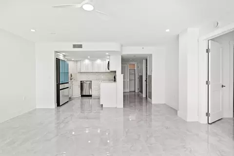 Living - 2000 Coco Plum Dr #201, Marathon, FL 33050 photo 4 of 5