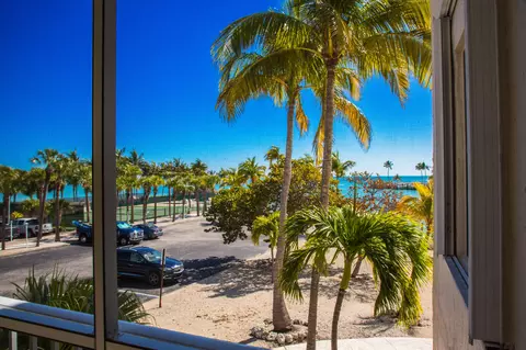 2000 Coco Plum Dr #202, Marathon, FL 33050 photo 6