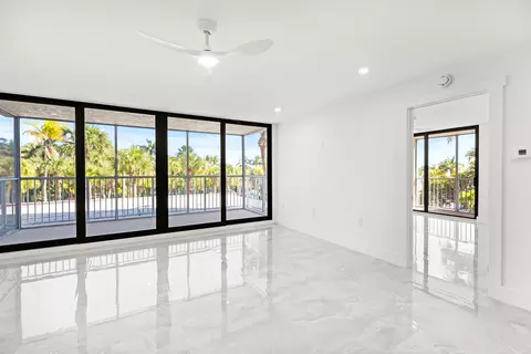 2000 Coco Plum Dr #202, Marathon, FL 33050 photo 8