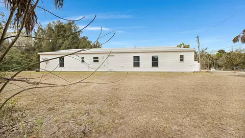 114 N Myrtle St, Fellsmere, FL 32948