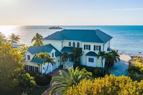 90 Tingler Ln, Marathon, FL 33050