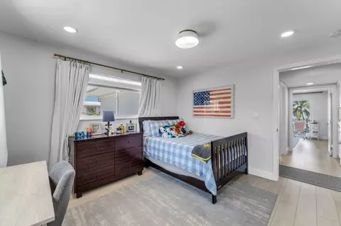 Bedroom - Undisclosed, Key Largo, FL 33037 photo 2 of 5