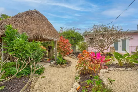 30374 Oleander Blvd, Big Pine Key, FL 33043