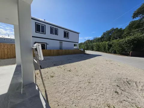 Exterior - 2 Buttonwood Dr, Key Largo, FL 33037 photo 3 of 3