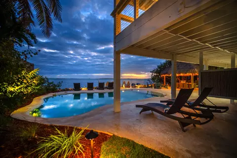 77 Bay Dr, Key West, FL 33040