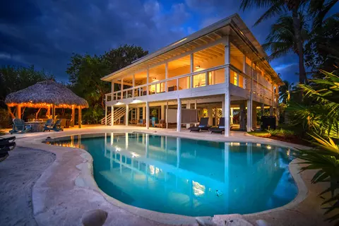 77 Bay Dr, Key West, FL 33040 photo 2