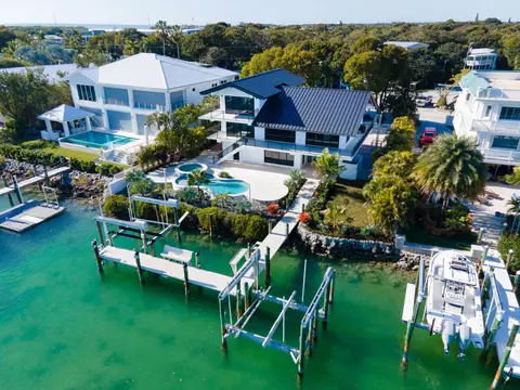 228 Tide Ave, Tavernier, FL 33070