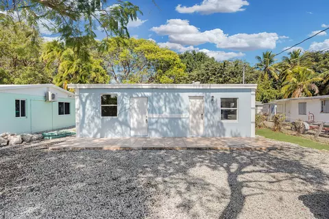 53 Hibiscus Ln, Key Largo, FL 33037