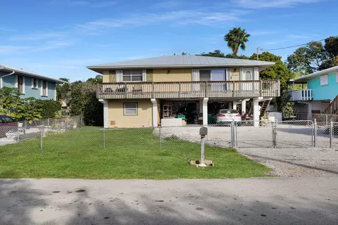 57453 Goodley St, Marathon, FL 33050