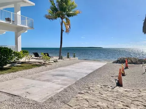 914 S Emerald Dr, Key Largo, FL 33037 photo 43
