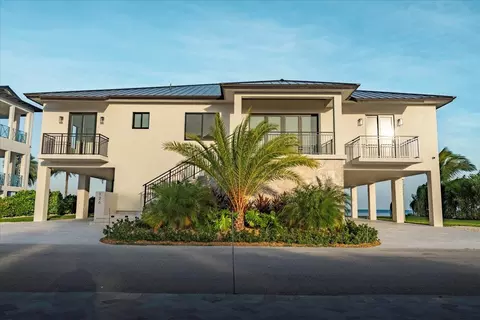 126 Sunrise Dr, Marathon, FL 33050