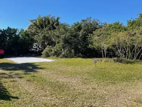 28168 Julia Ave, Little Torch, FL 33042