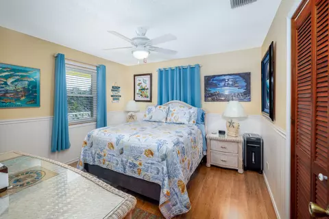 Bedroom - 29183 Cedar Dr, Big Pine Key, FL 33043 photo 1 of 2