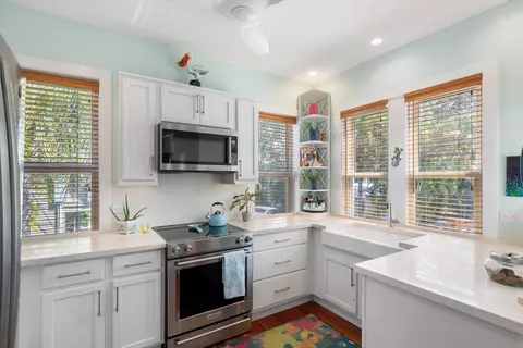 Kitchen - 617 Fleming St #4, Key West, FL 33040 photo 2 of 8