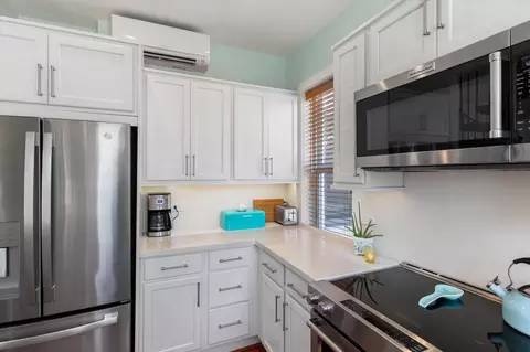Kitchen - 617 Fleming St #4, Key West, FL 33040 photo 7 of 8