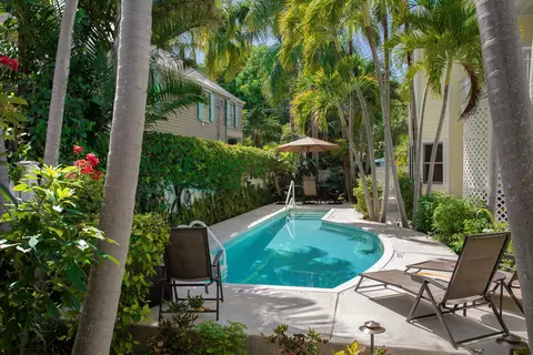 Exterior - 617 Fleming St #4, Key West, FL 33040 photo 1 of 5