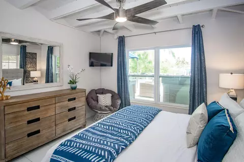 Bedroom - 901 46th St, Marathon, FL 33050 photo 2 of 18