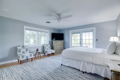 Bedroom - 216 Newfound Blvd, Big Pine Key, FL 33043 photo 5 of 7