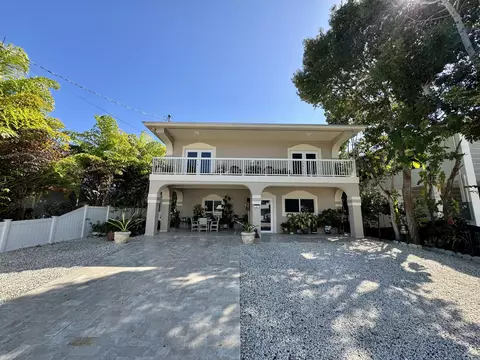 27 Abaco Rd, Key Largo, FL 33037 photo 2