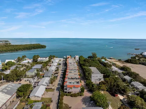 View/Area - Undisclosed, Marathon, FL 33050 photo 5 of 10