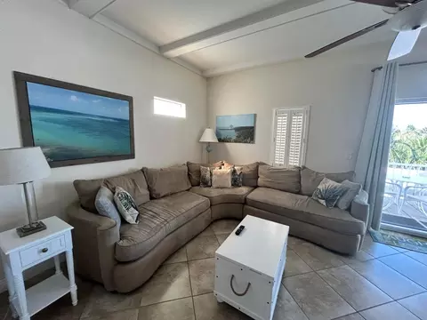 Living - Undisclosed, Marathon, FL 33050 photo 2 of 2