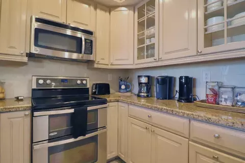 Kitchen - Undisclosed, Marathon, FL 33050 photo 1 of 2