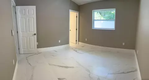 Bedroom - 32 Bonefish Ave, Key Largo, FL 33037 photo 3 of 4